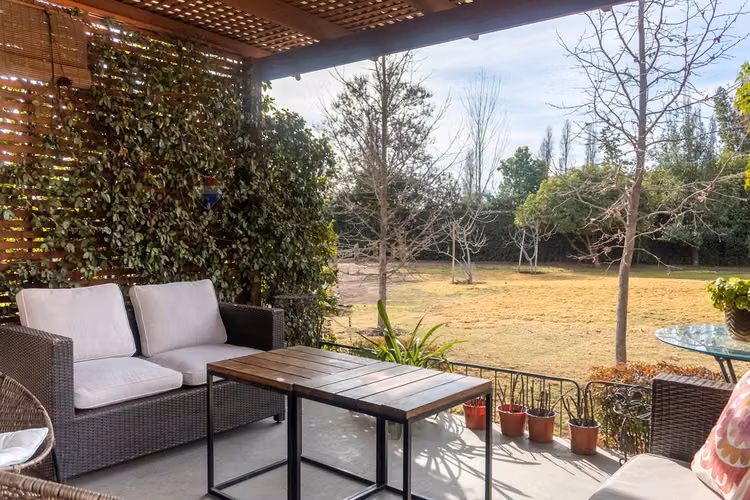 Casa de 1 piso en condominio de chicureo