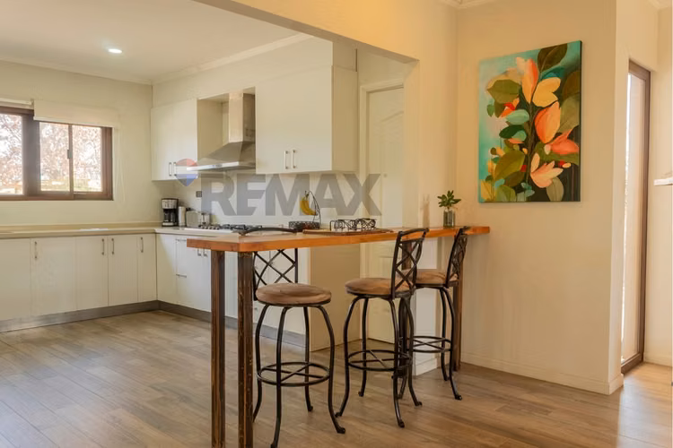 Casa de 1 piso en condominio de chicureo