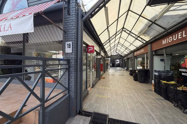 Local comercial doble con 2 pisos las pataguas - Imagen 4