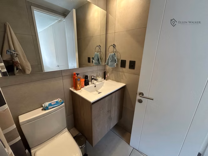 Venta, Metro Ñuble, Mariposa 2D+2B+1E+1B+1b; Semi nuevo