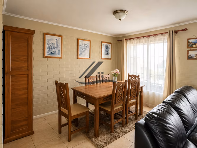 Hermosa casa de 3 dormitorios + sala de estar en exclusivo sector Reserva de Peñablanca - Imagen 3