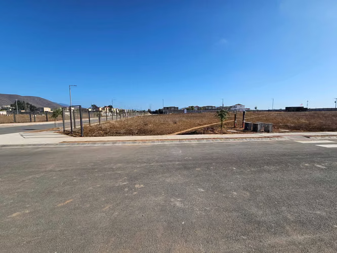 Venta De Sitio En Nueva Umbrales  (174761)