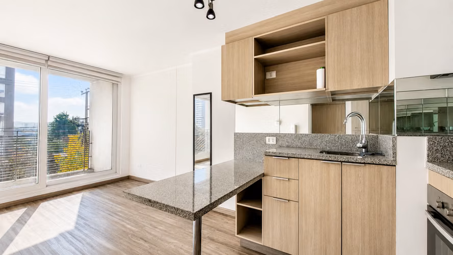 Metro Mirador / Florida Center / Arriendo Departamento