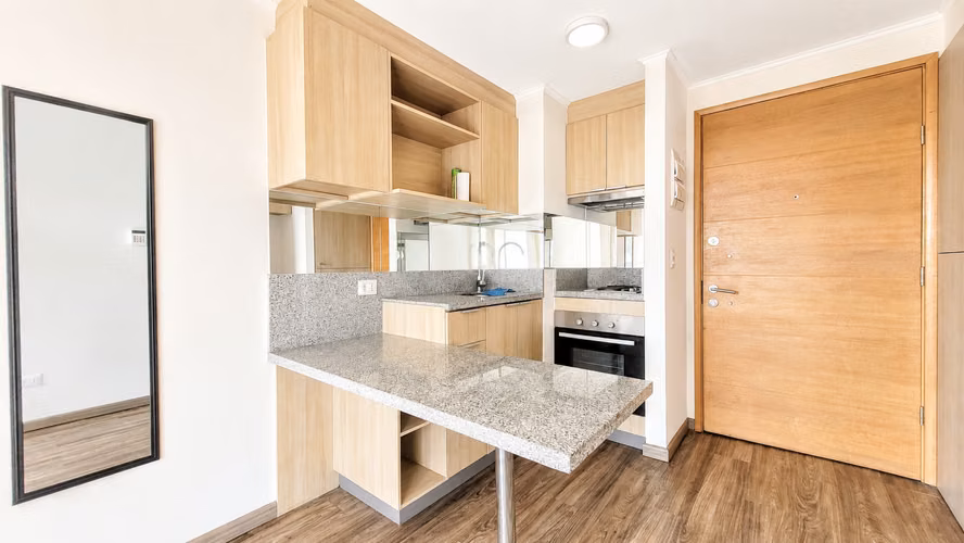 Metro Mirador / Florida Center / Arriendo Departamento
