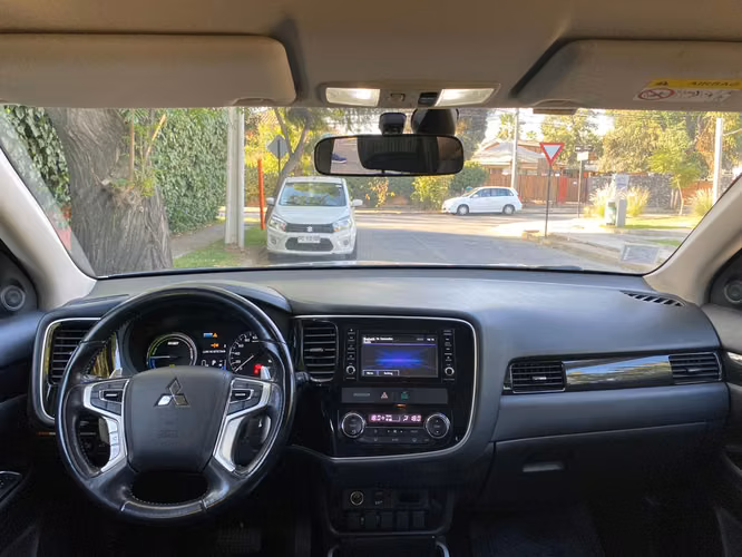Mitsubishi Outlander Hibrida 2019