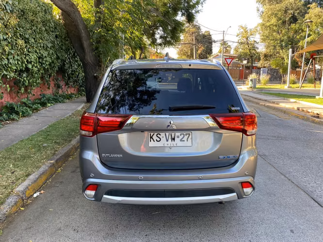 Mitsubishi Outlander Hibrida 2019