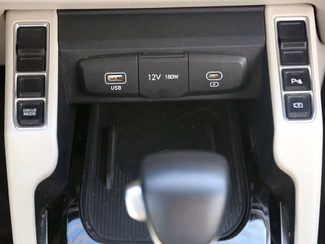KIA CARENS 2023