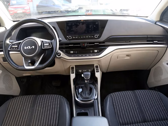 KIA CARENS 2023
