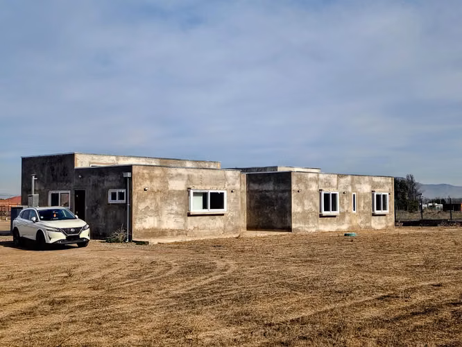 VENDO CASA EN CONDOMINIO DE 210 M2 EN PARCELA LONQUEN SUR