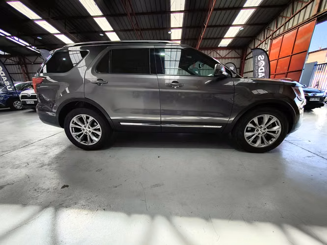 FORD EXPLORER 2020