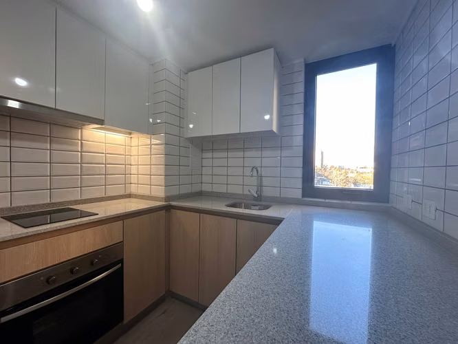 Arriendo Estudio en Metro Monseñor Eyzaguirre