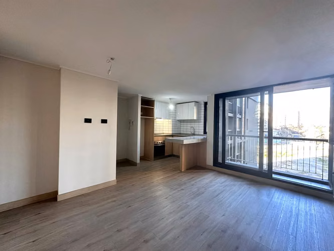 Arriendo Estudio en Metro Monseñor Eyzaguirre
