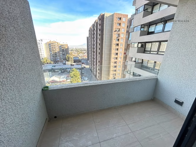 Colón 6435, La Cisterna