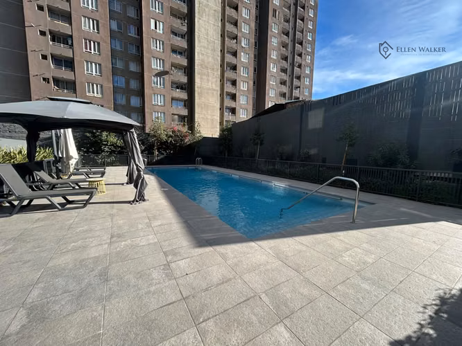 Colón 6435, La Cisterna