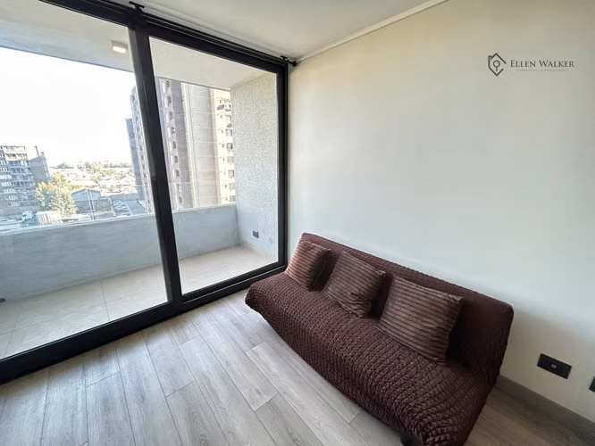 Colón 6435, La Cisterna
