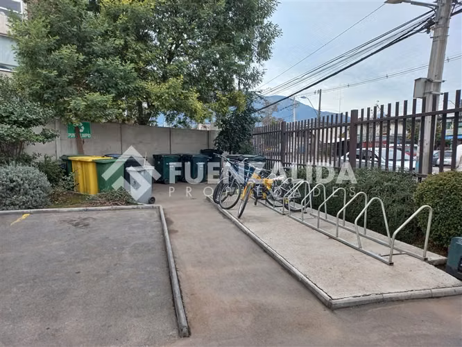 Depto. venta de 2 dorm Av. La Florida / Walker Martinez