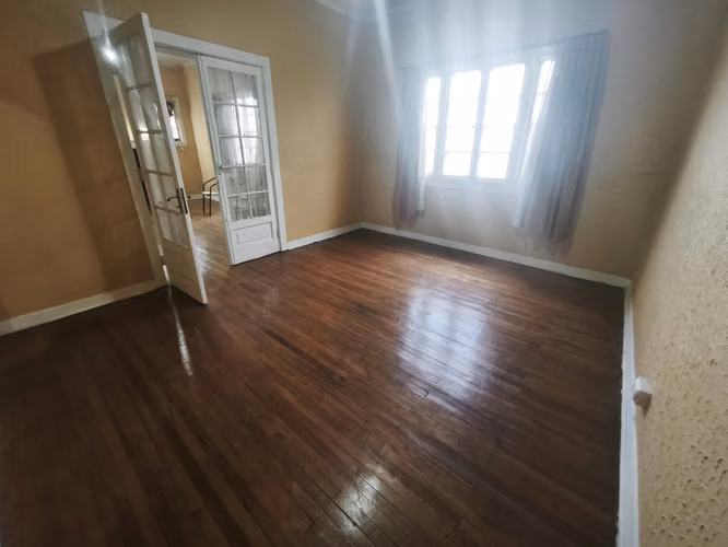 Casona Patrimonial en Cerro Castillo | 551 m² Terreno | Vista Panorámica