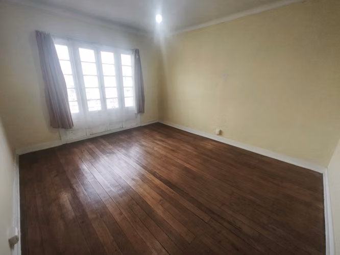 Casona Patrimonial en Cerro Castillo | 551 m² Terreno | Vista Panorámica