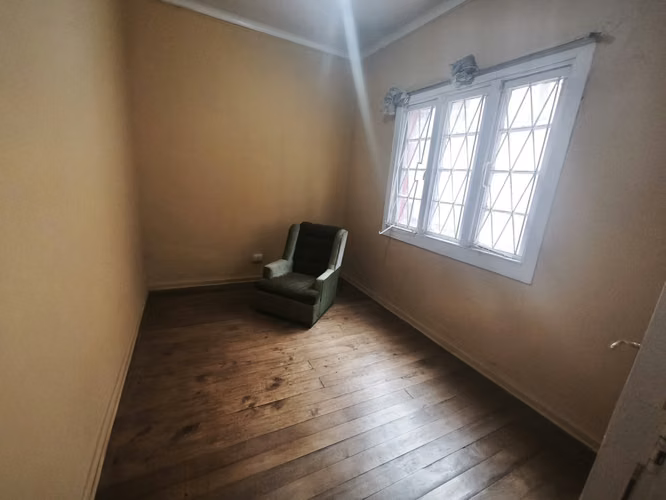 Casona Patrimonial en Cerro Castillo | 551 m² Terreno | Vista Panorámica