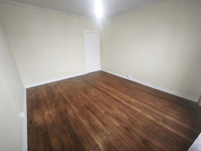 Casona Patrimonial en Cerro Castillo | 551 m² Terreno | Vista Panorámica
