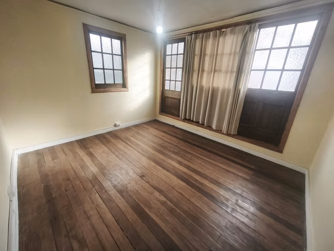 Casona Patrimonial en Cerro Castillo | 551 m² Terreno | Vista Panorámica