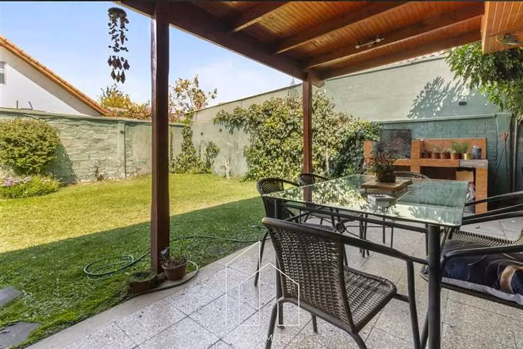 Vendo Linda Casa en Lolco, Las condes (174806) - Imagen 5