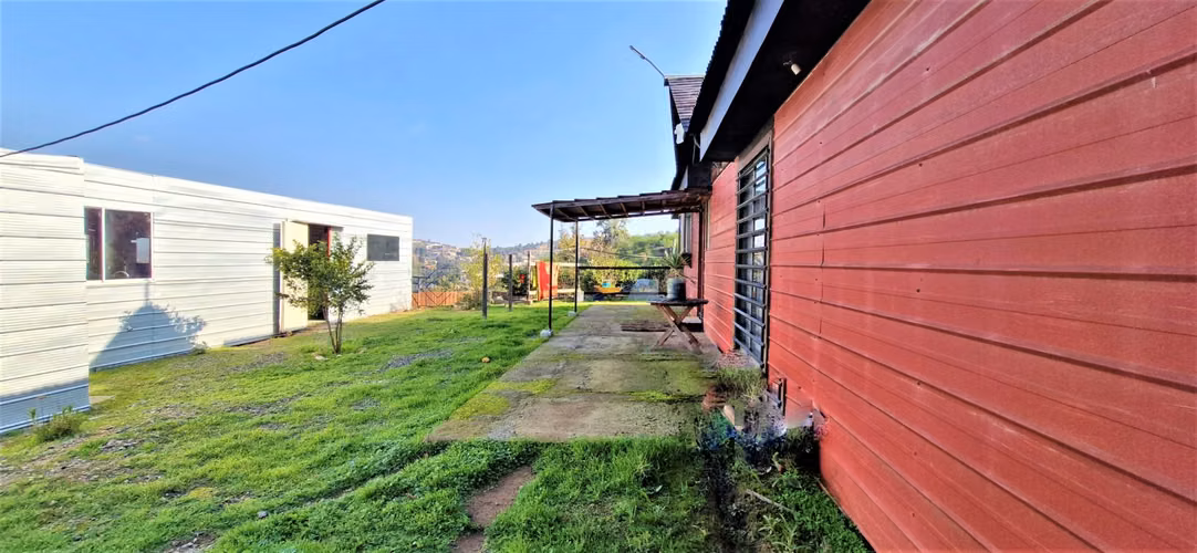 Parcela con casa en venta en Limache, 5.000 m2. -
