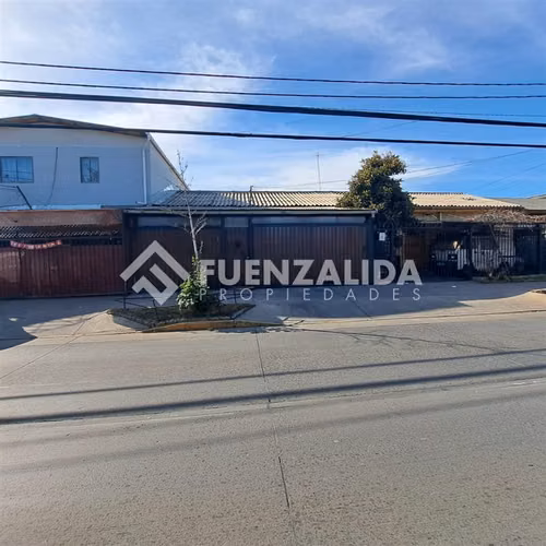 Oportunidad Casa en venta de 4 dorm. en San Joaquín