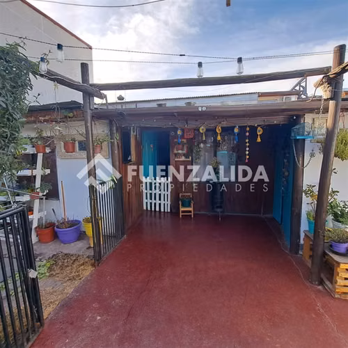 Oportunidad Casa en venta de 4 dorm. en San Joaquín