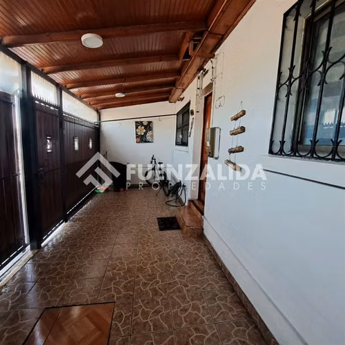 Oportunidad Casa en venta de 4 dorm. en San Joaquín