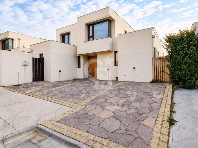 Casa 4D+S Chamisero Condominio Lomas Bajó UF 550