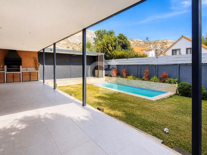 Casa 4D+S Chamisero Condominio Lomas Bajó UF 550