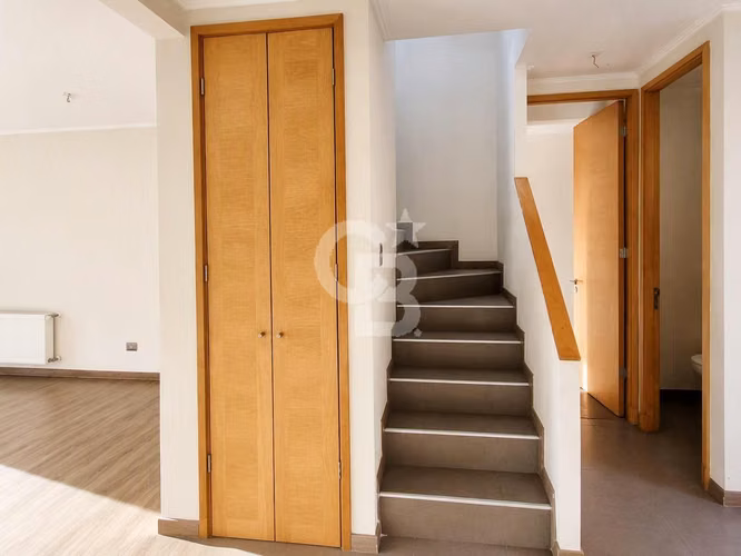 Casa 4D+S Chamisero Condominio Lomas Bajó UF 550