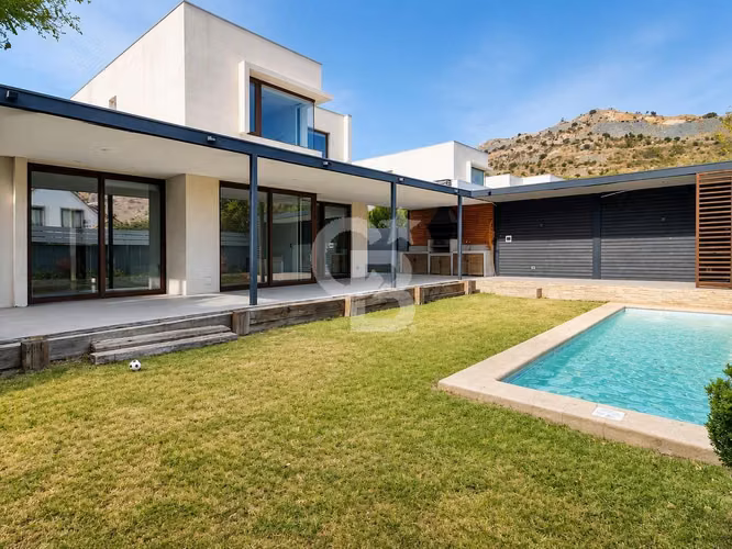 Casa 4D+S Chamisero Condominio Lomas Bajó UF 550