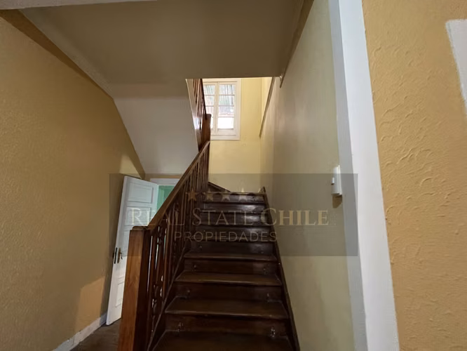 OPORTUNIDAD EN CERRO CASTILLO! Gran Casona Patrimonial + Casa Independiente - Imagen 3
