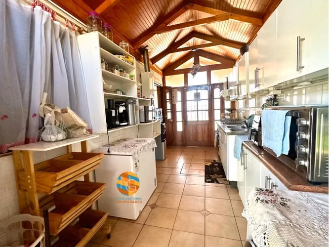 Casa en venta ,4D+2B,Villa Los Aromos, Puente Alto
