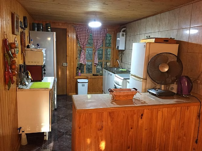 VENDO PRECIOSA CABAÑA FULL EQUIPADA CON PISCINA