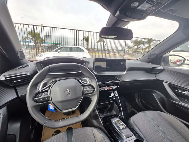 PEUGEOT 2008 2023