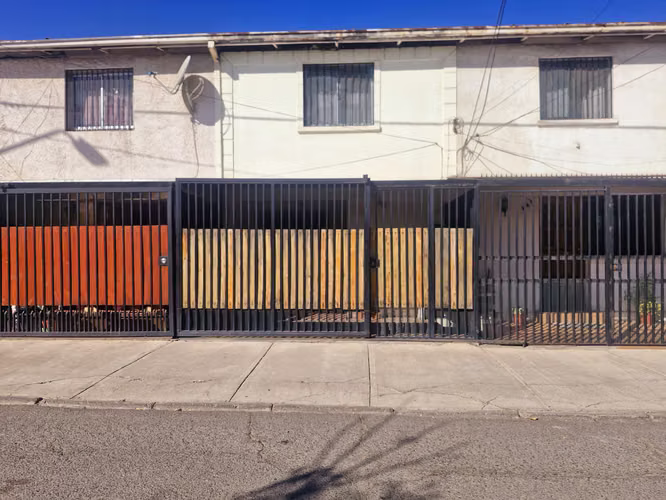 Comoda Y Acogedora Propiedad Lista Para Habitar Conectividad Dr. Carlos Miranda 453, Puente Alto