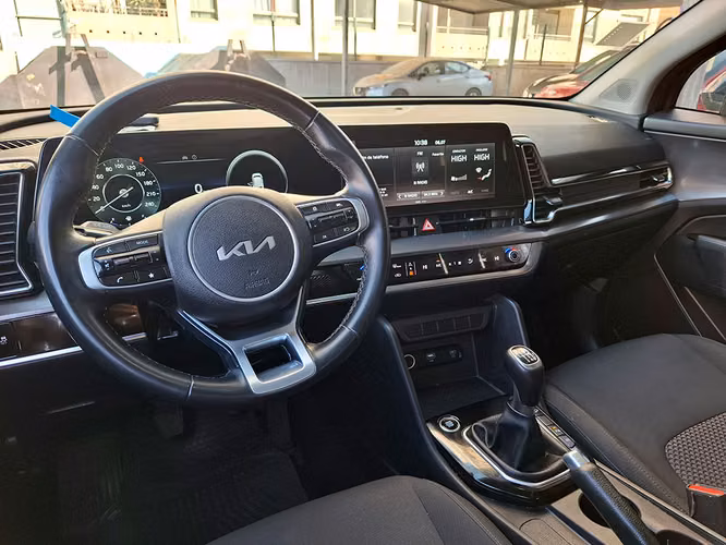 KIA SPORTAGE 2023