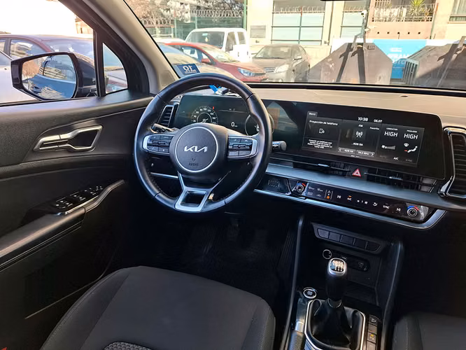 KIA SPORTAGE 2023