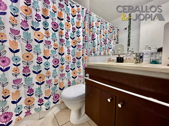 Departamento en venta de 2 dorm. en Viña del Mar