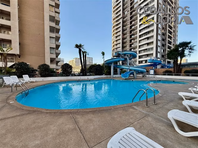 Departamento en venta de 2 dorm. en Viña del Mar