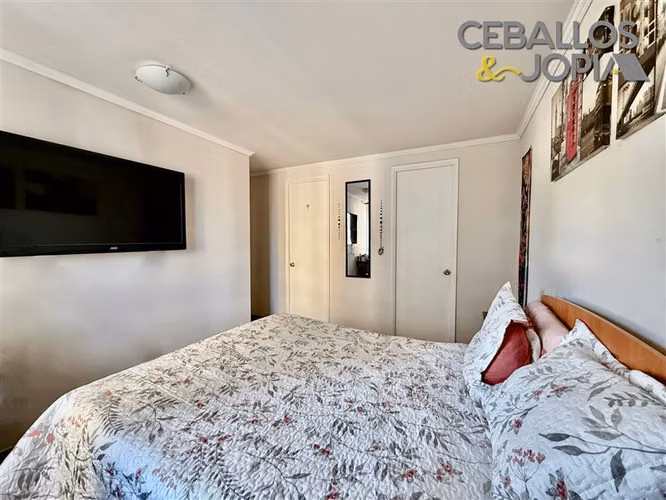 Departamento en venta de 2 dorm. en Viña del Mar