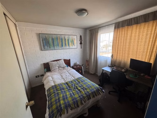Casa en venta de 4 dorm. en Maipú