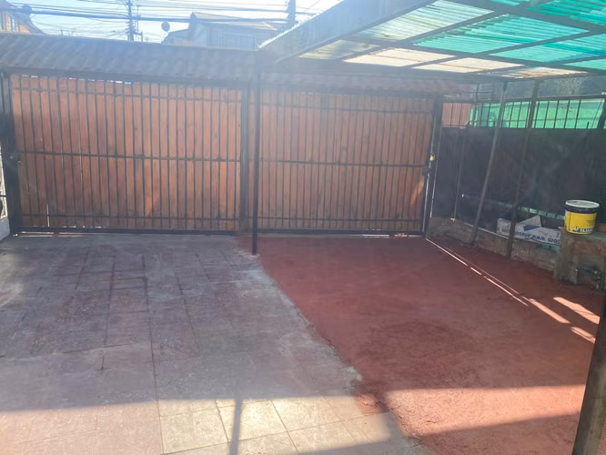 Se arrienda propiedad ubicada en Maipú