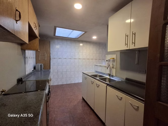 Casa en Vila España, sector residencial, Av. Oriente y Sor Vicenta - Imagen 7