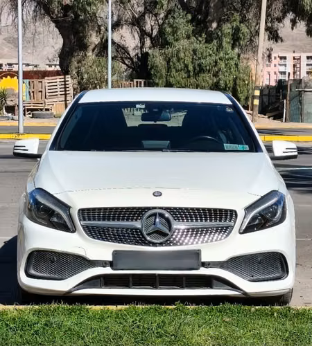 MERCEDES-BENZ A200d AT 2017 