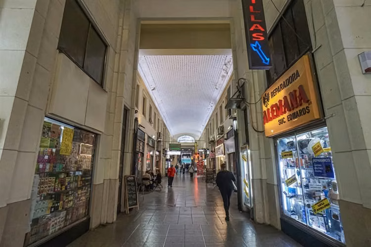 insuperable oficina, pleno centro Ahumada/ Huérfanos