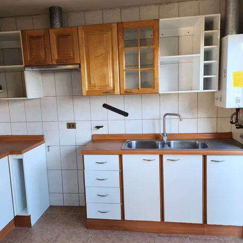 Venta de Hermosa casa ubicada en condominio Chiguayante ( 3D/2B/3E)